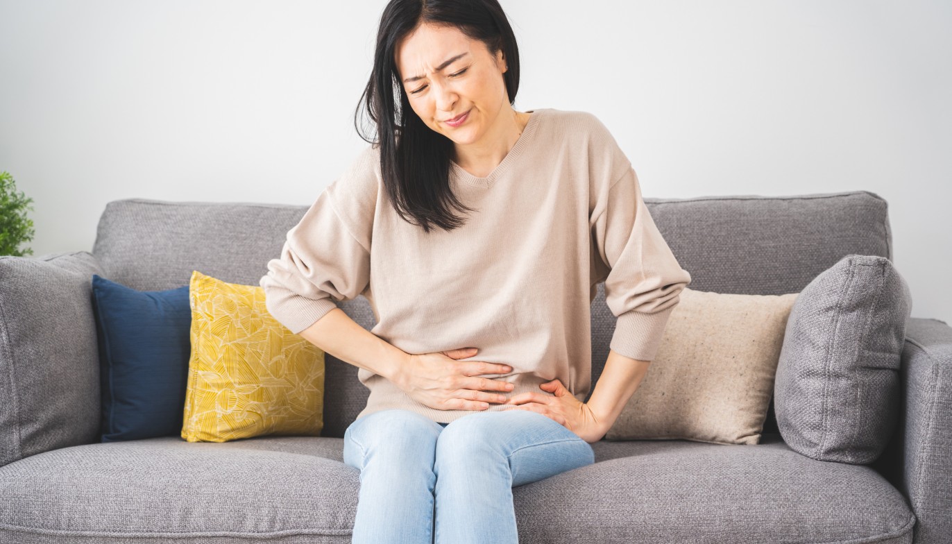 食あたり(食中毒)の対処法は?医療機関を受診する目安や注意点を解説 | スギ薬局グループお客様サイト